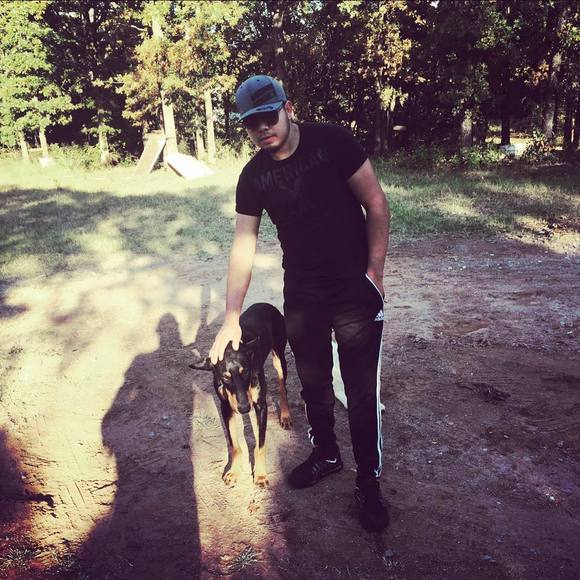 Meet your Posher, Luis - Picture 1 of 1